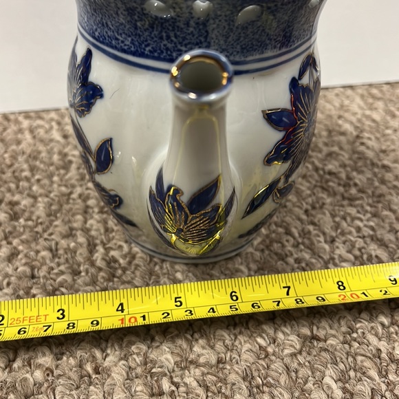 New TeaPot - Picture 7 of 10